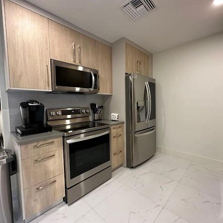 The Sun House - 3 Bed, 2 Bath, Private Pool, Fire Pit, Huge Backyard Villa Fort Lauderdale Exterior foto