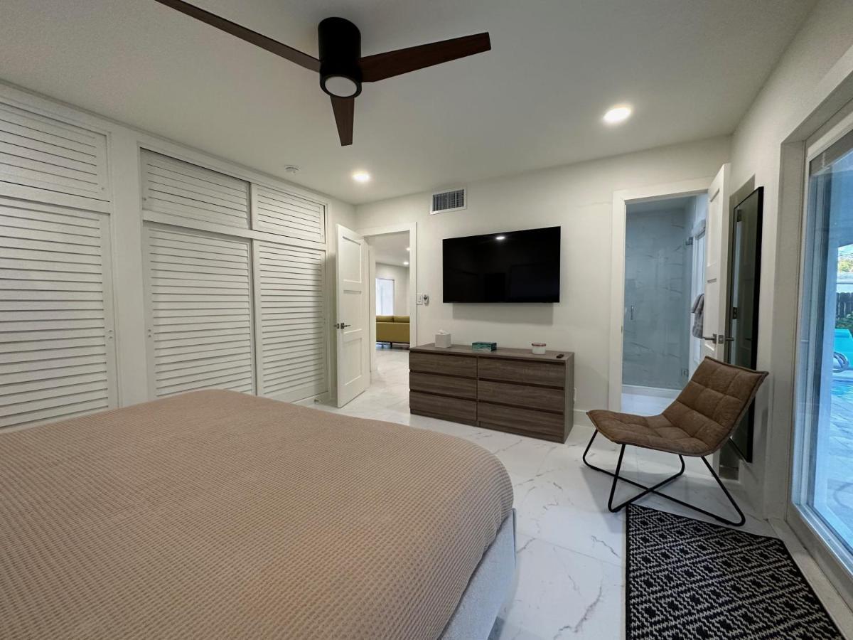 The Sun House - 3 Bed, 2 Bath, Private Pool, Fire Pit, Huge Backyard Villa Fort Lauderdale Exterior foto